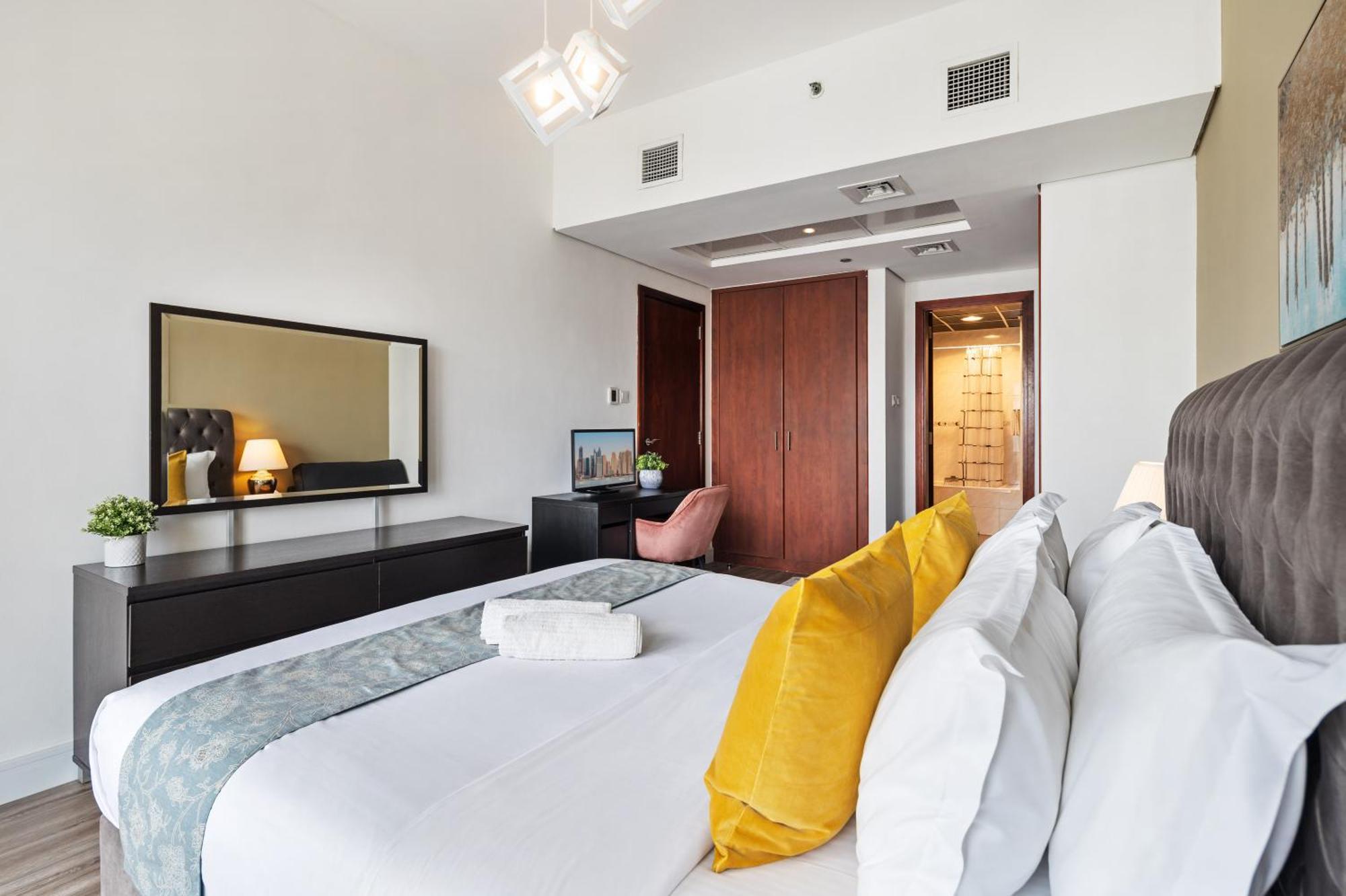 Modern & Spacious 2-bed With Panoramic Views, Dual Balconies, Steps From Jlt Metro By 